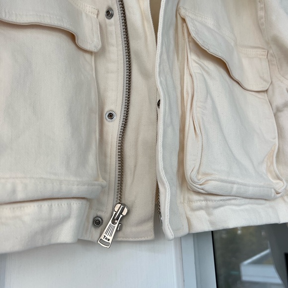 TNA cargo cropped jacket - small - Picture 4 of 5